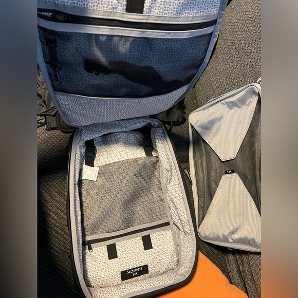 Knack convertible duffel with accessories - Picture 4 of 4